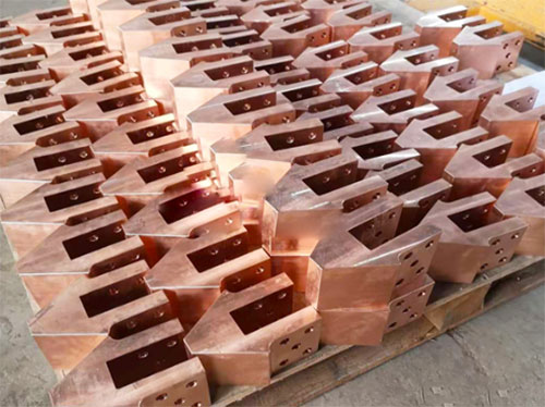 Conductive V-shaped holder